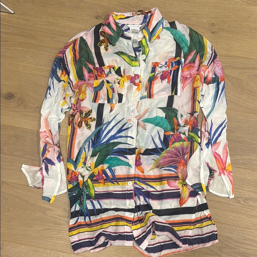 Trina Turk Small Floral Sheer Beach Cover-up Great Condition